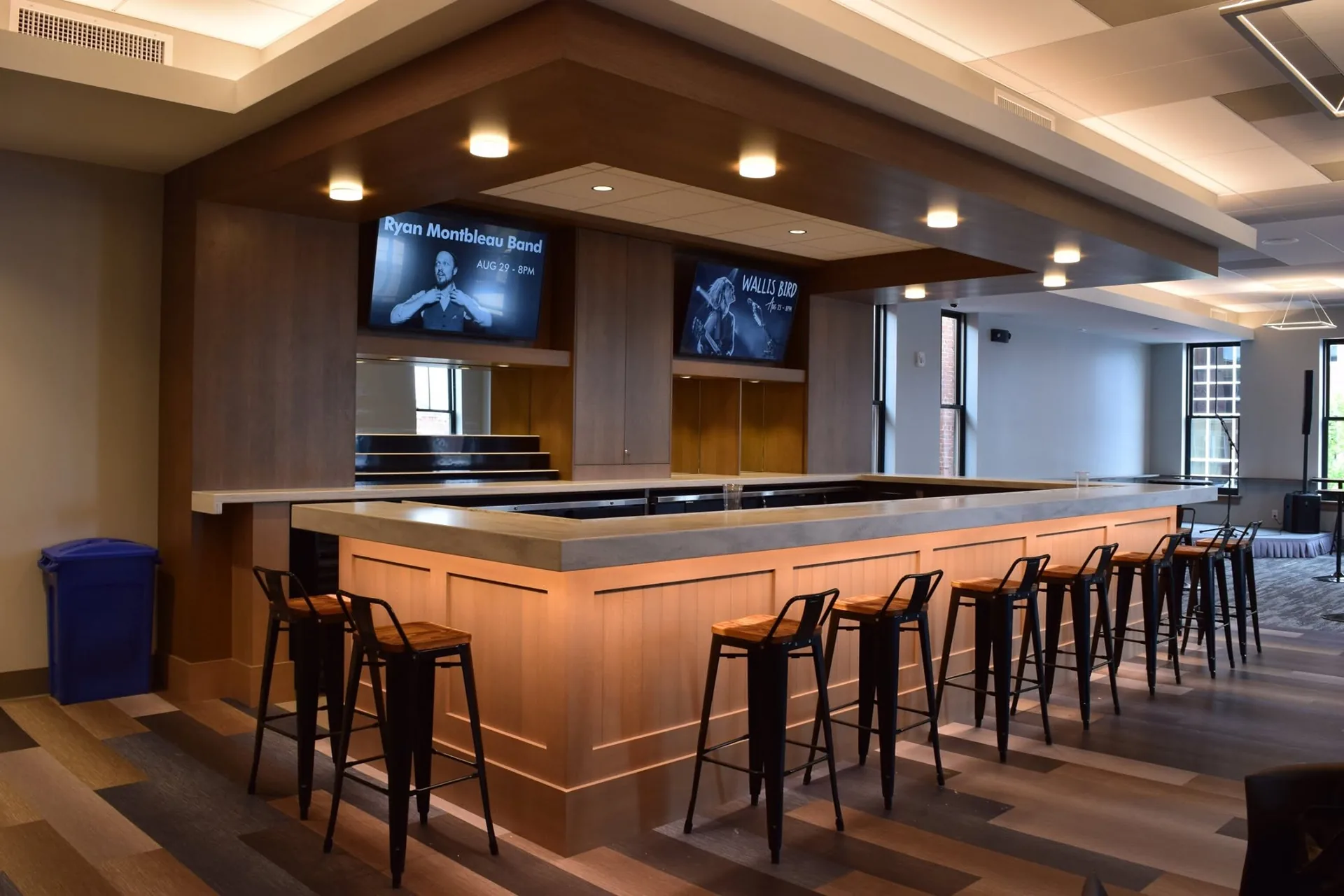 Commercial bar counter in Concord, New Hampshire